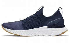 Nike React Phantom Run Flyknit 2