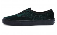 Vans Velvet Authentic