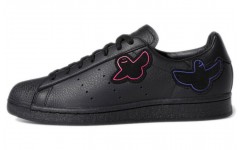 Gonz x adidas originals Superstar ADV Shmoo