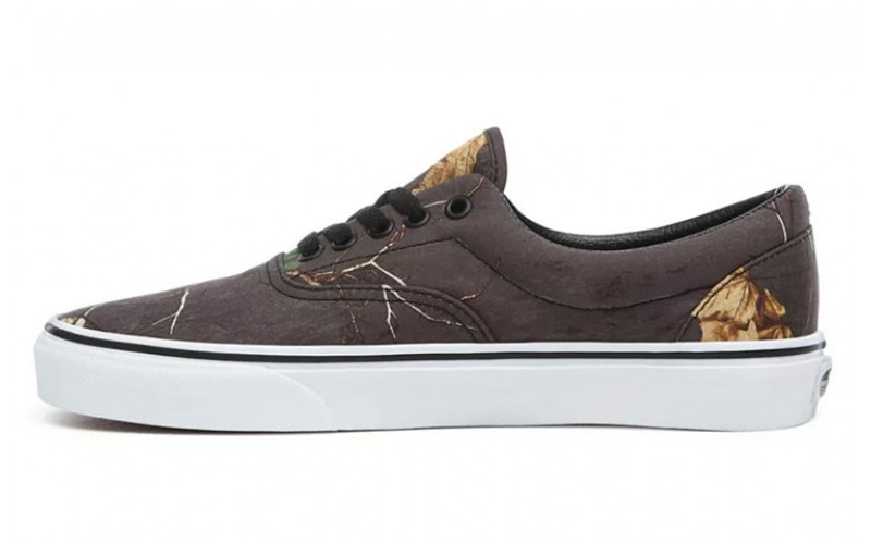 Realtree Xtra x Vans Era