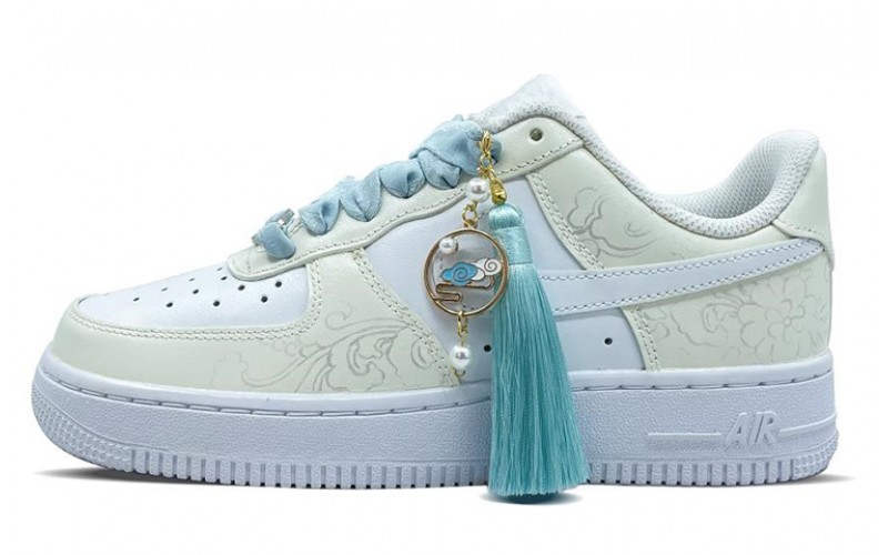 Nike Air Force 1 Low