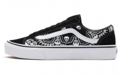 Vans "Bandana"