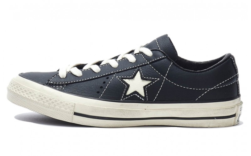 Converse One Star