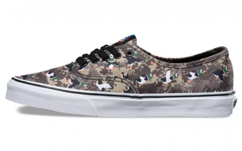 Vans Authentic Nintendo "Duck Hunt"