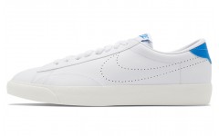 Nike Tennis Classic AC