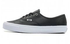 Vans Vault OG Authentic