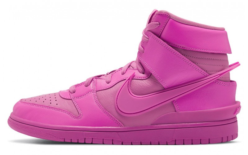 AMBUSH x Nike Dunk "Cosmic Fuchsia"