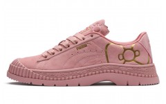 Hello Kitty x PUMA Utility