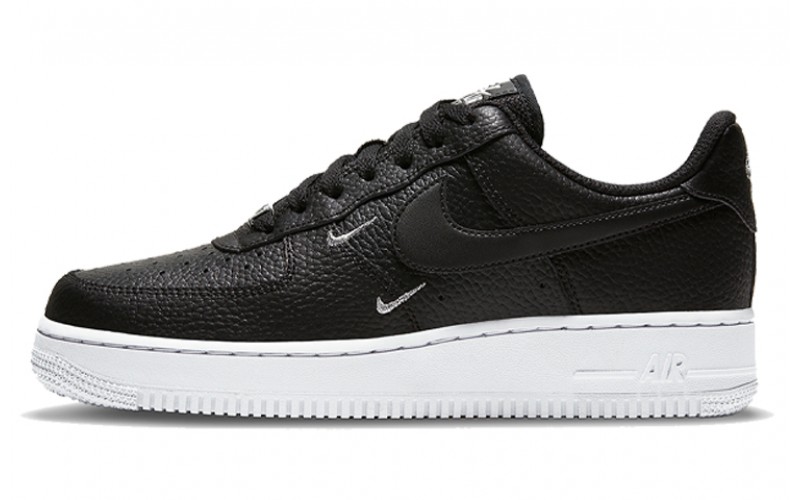 Nike Air Force 1 Low '07 Essential