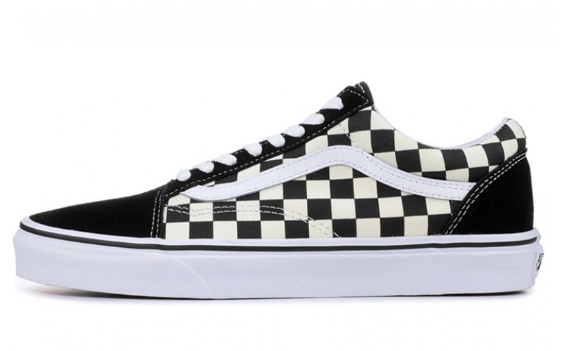 Vans Old Skool black checkerboard