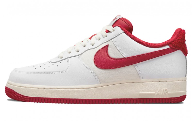 Nike Air Force 1 Low LV8