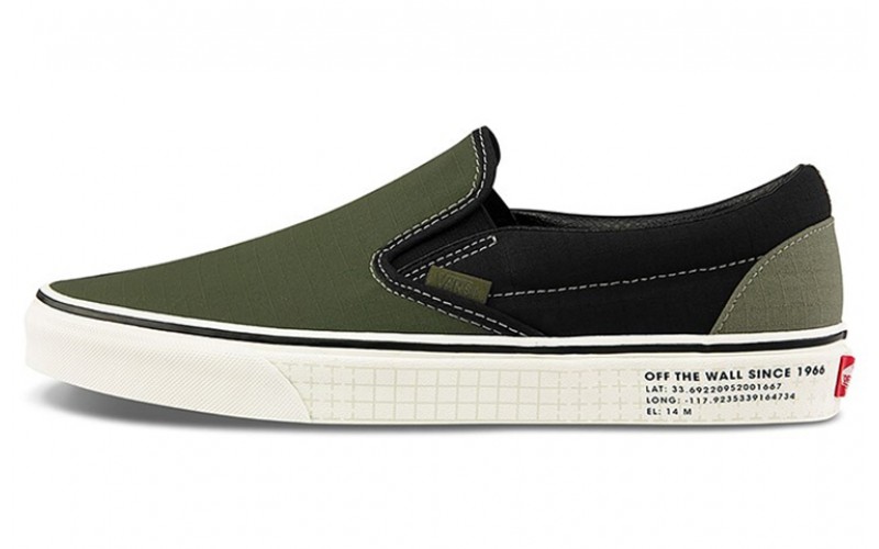 Vans 66 Supply Classic Slip On