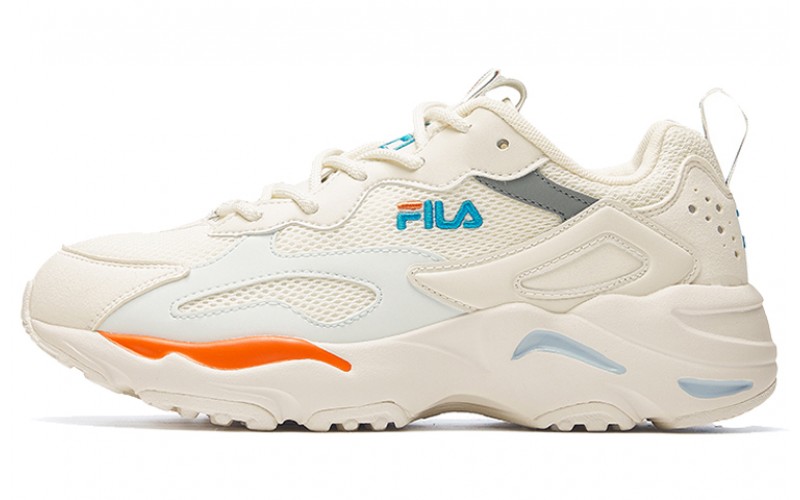 FILA Tracer