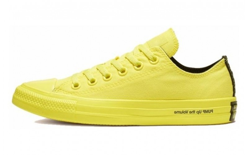 Converse Chuck Taylor All Star Star Low Top