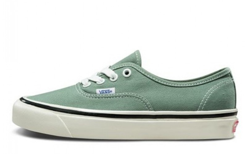 Vans Authentic 44 DX Green