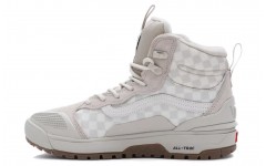 Vans UltraRange Exo Hi Mte-2