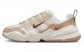 Nike Tech Hera