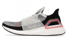 adidas Ultraboost 19