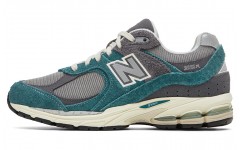 New Balance NB 2002R