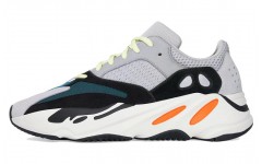 adidas originals Yeezy boost 700 "Wave Runner" 2022