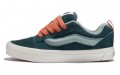 Vans Knu Skool