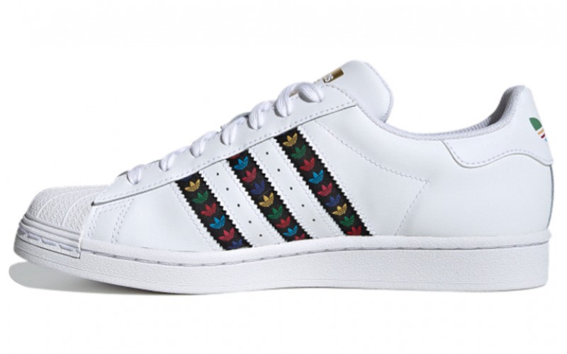 adidas originals Superstar Logo