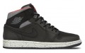 Jordan Air Jordan 1 Mid Holiday