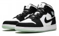 Jordan Air Jordan 1 Mid SE GS