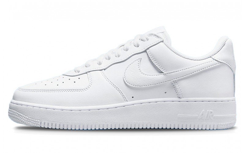 Nike Air Force 1 retro "since 82"