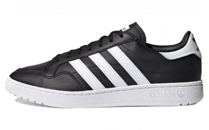 adidas originals Team Court