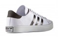 adidas originals CourtVantage Heel